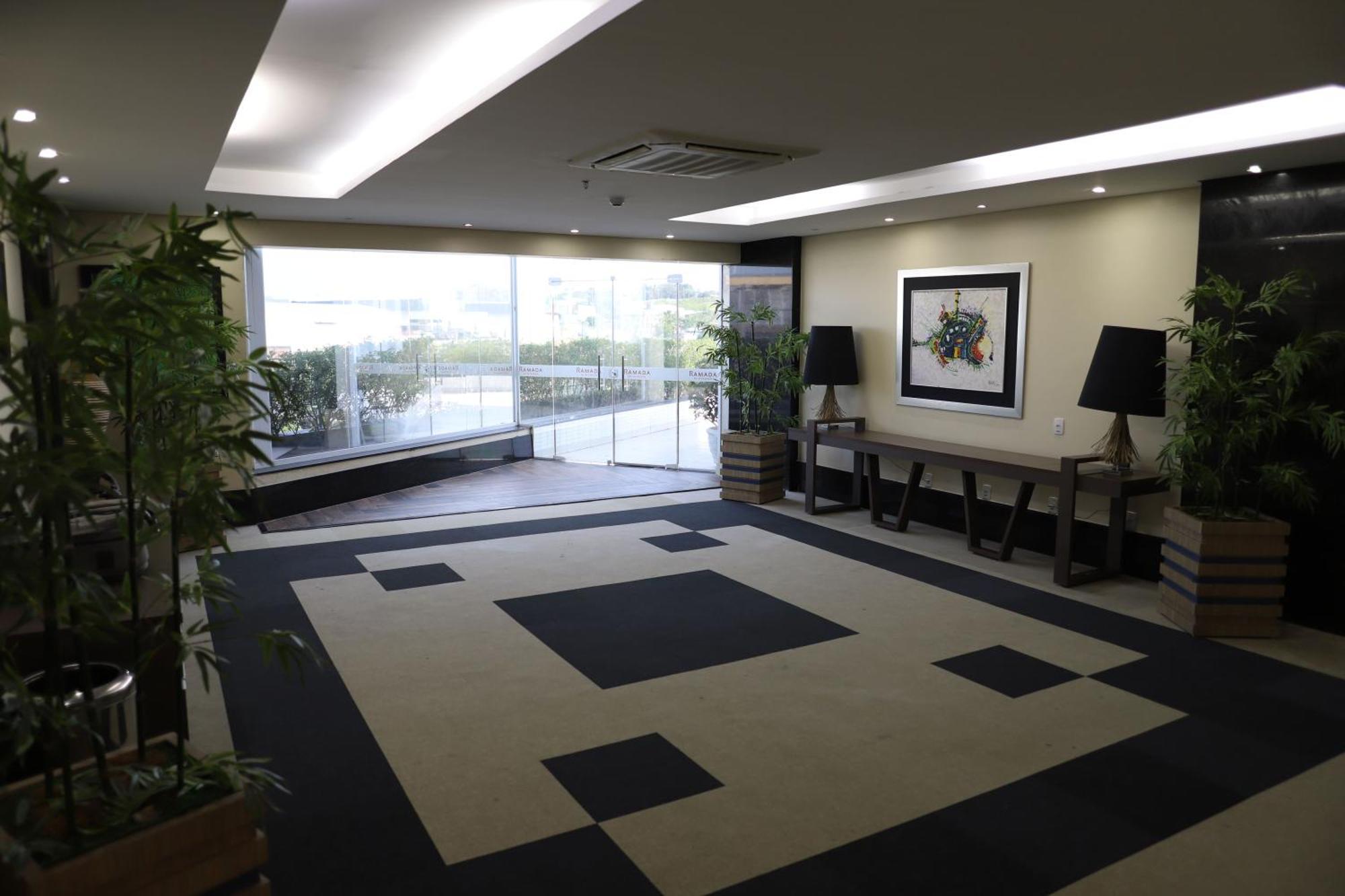 Ramada By Wyndham Manaus Torres Center Otel Dış mekan fotoğraf